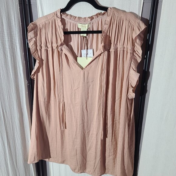 Tan Short-Sleeved Blouse - Picture 1 of 5
